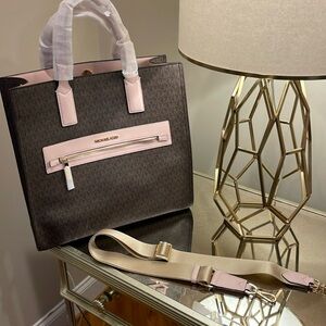 Michael Kors Kenly Powder Blush Large NS Tote